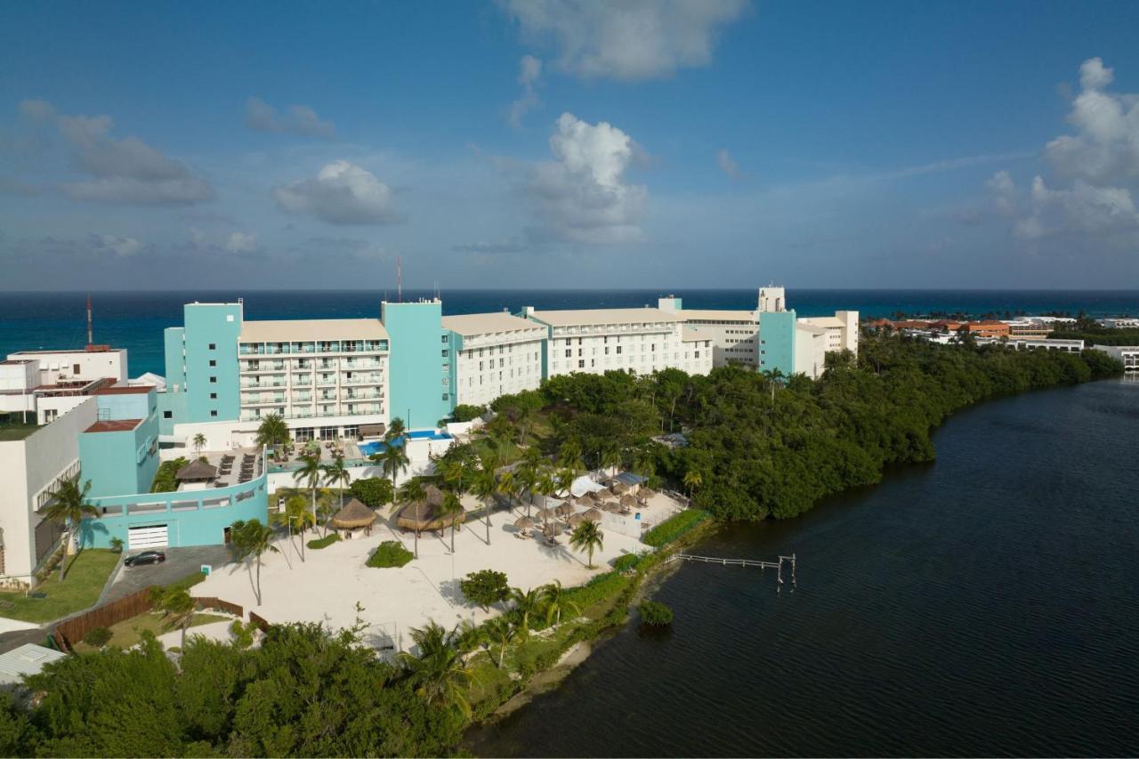 The Westin Cancun Resort Villas & Spa Esterno foto