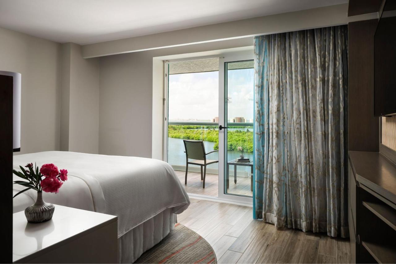 The Westin Cancun Resort Villas & Spa Esterno foto