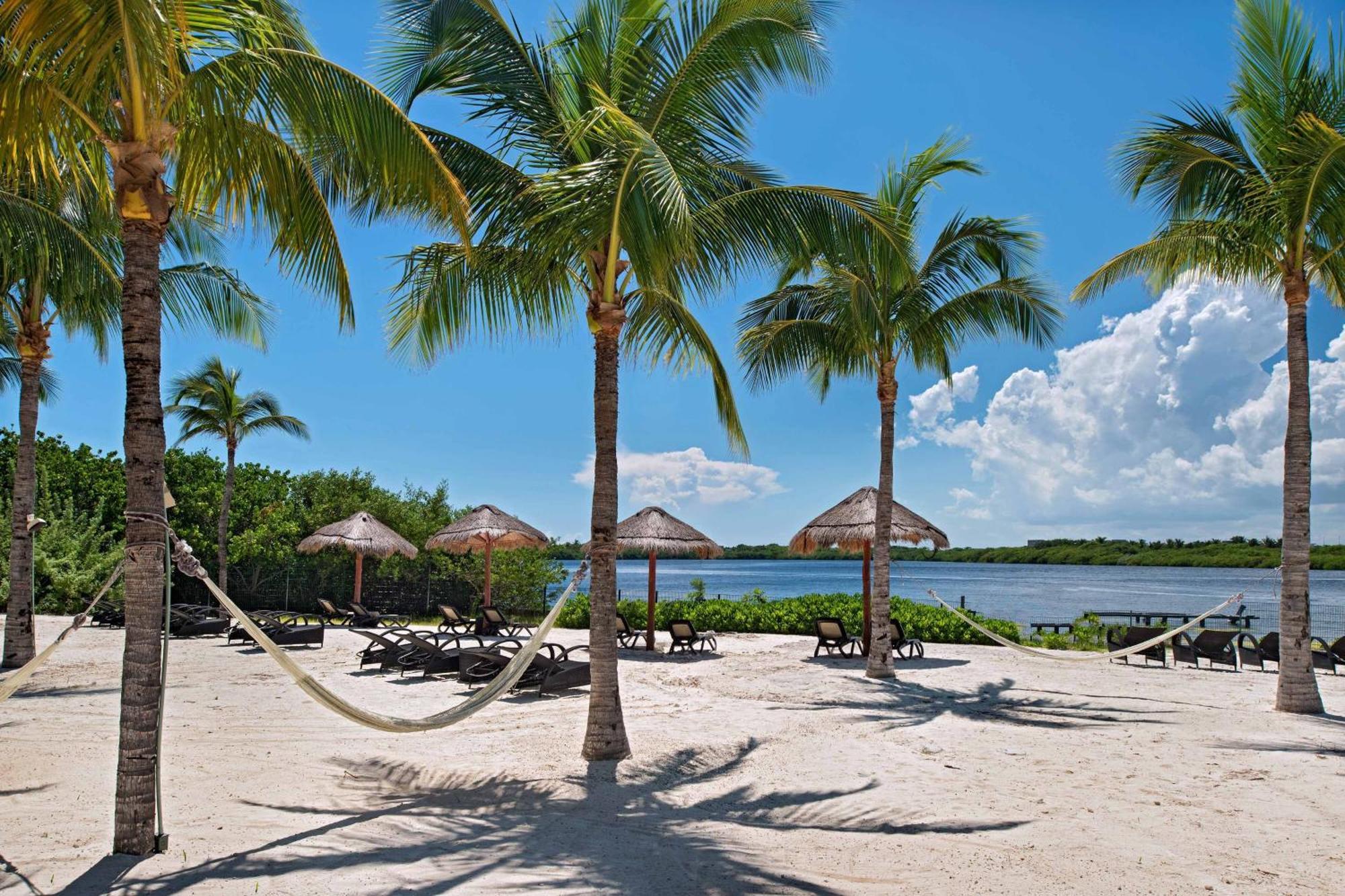 The Westin Cancun Resort Villas & Spa Esterno foto